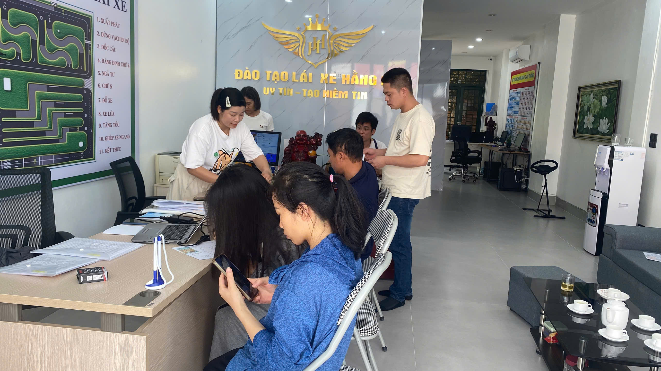 Trung tâm dạy lái xe Hằng Hà phòng học
